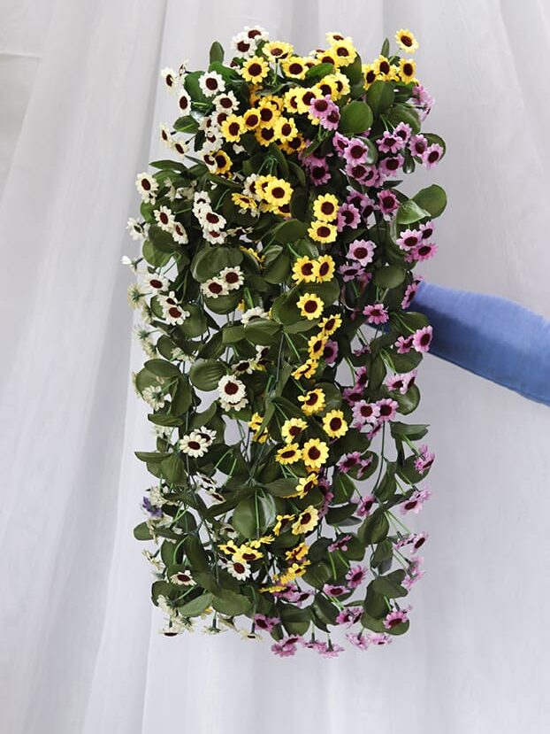 Mata Colgante Girasoles - Flores Artificiales Envios a Bogotá y toda Colombia | Dkora Colombia