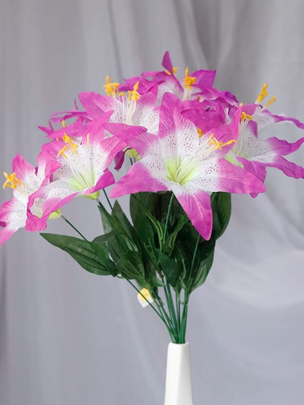 Lirios por 14 – Morado - Flores Artificiales Envios a Bogotá y toda Colombia | Dkora Colombia