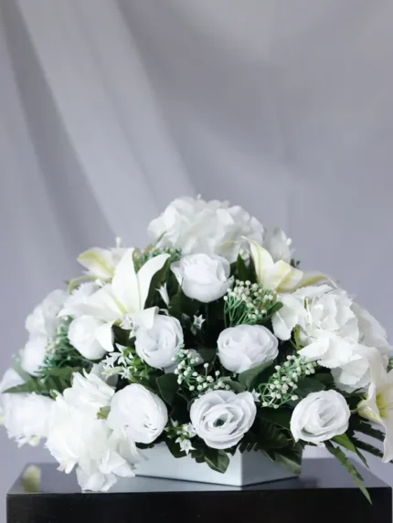 Rosa y Lirio - Arreglos Florales Envios a Bogotá y toda Colombia | Dkora Colombia