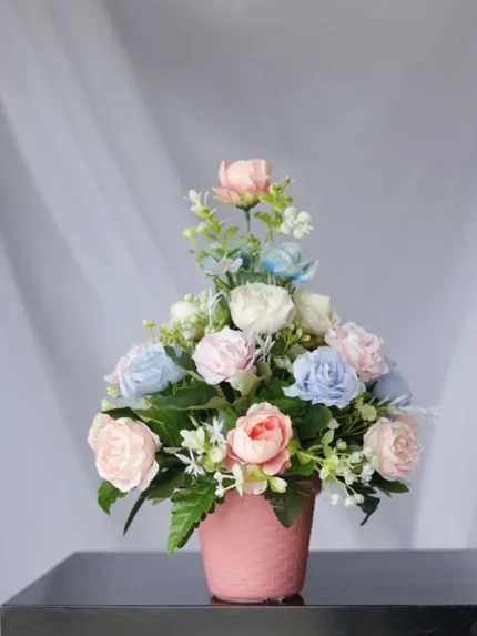 Rosas y Follaje - Arreglos Florales Envios a Bogotá y toda Colombia | Dkora Colombia