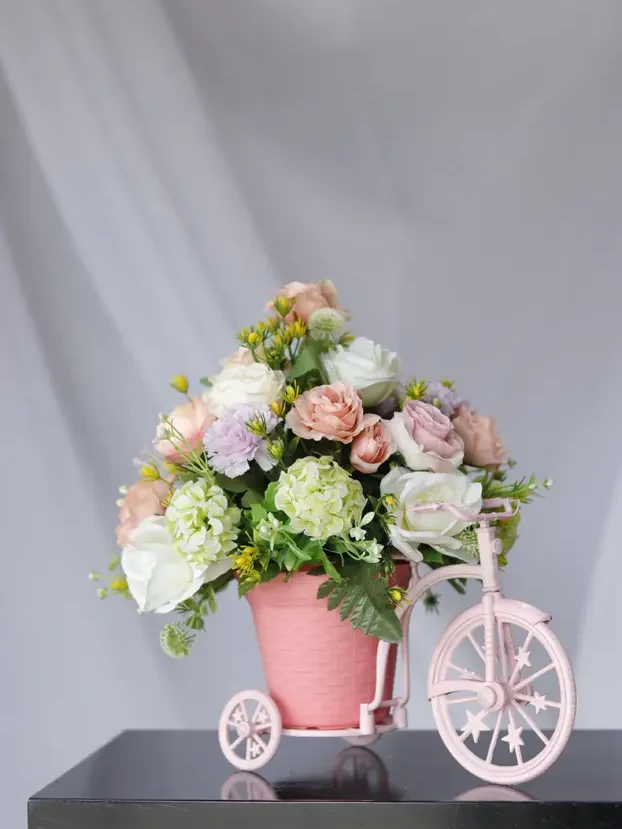 Rosas y Clavel - Arreglos Florales Envios a Bogotá y toda Colombia | Dkora Colombia