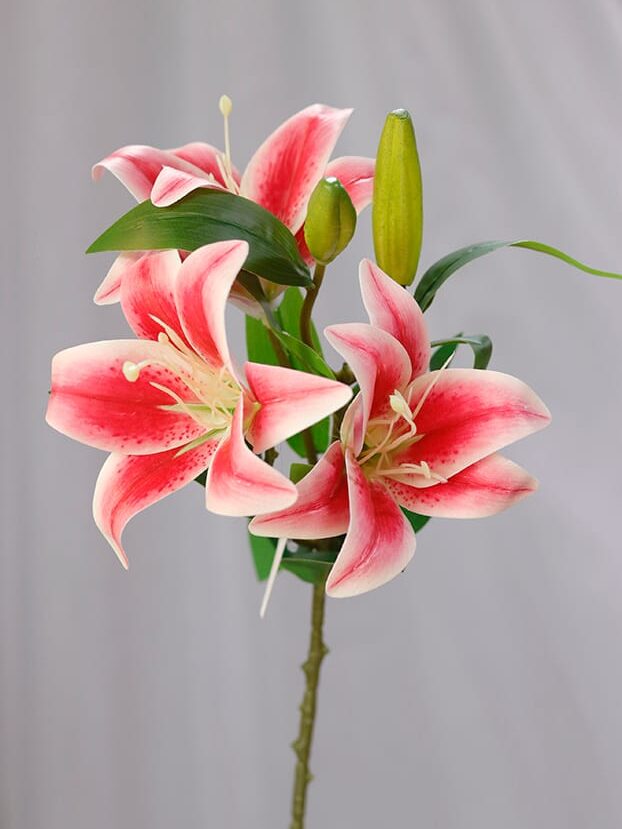 Vara Lirio por 3 – Rojo - Flores Artificiales Envios a Bogotá y toda Colombia | Dkora Colombia