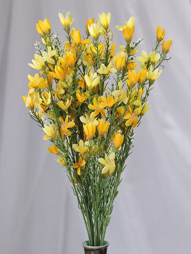 Ramo Flores por 8 – Amarillo - Flores Artificiales Envios a Bogotá y toda Colombia | Dkora Colombia