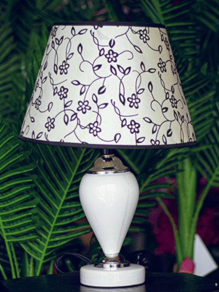 Lámpara Blanca en Cerámica - Decora tu Hogar Envios a Bogotá y toda Colombia | Dkora Colombia