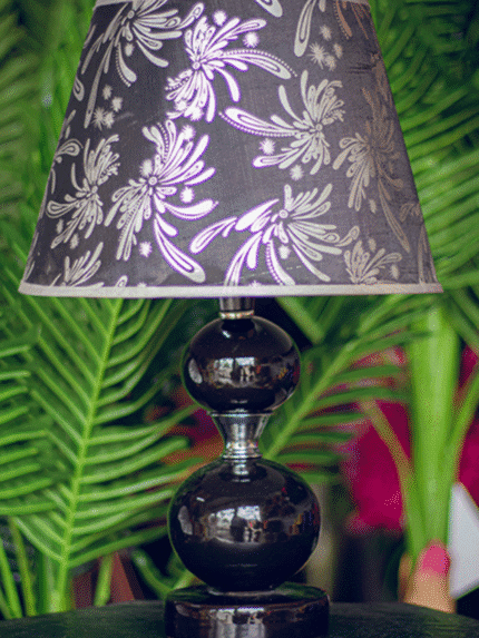 Lámpara negra en cerámica - Decora tu Hogar Envios a Bogotá y toda Colombia | Dkora Colombia