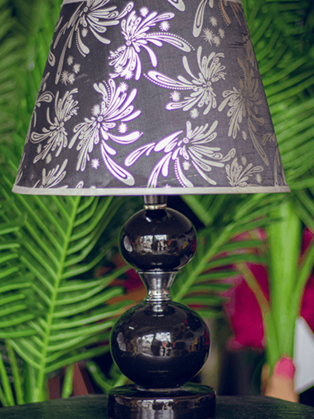 Lámpara negra en cerámica - Decora tu Hogar Envios a Bogotá y toda Colombia | Dkora Colombia