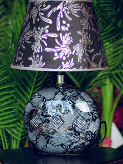 Lámpara gris con rombos en cerámica - Decora tu Hogar Envios a Bogotá y toda Colombia | Dkora Colombia