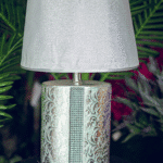 Lámpara café con flores - Decora tu Hogar Envios a Bogotá y toda Colombia | Dkora Colombia