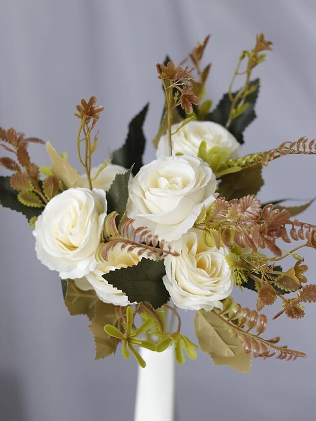 Rosa con Follaje Envejecido por 7 - Flores Artificiales Envios a Bogotá y toda Colombia | Dkora Colombia