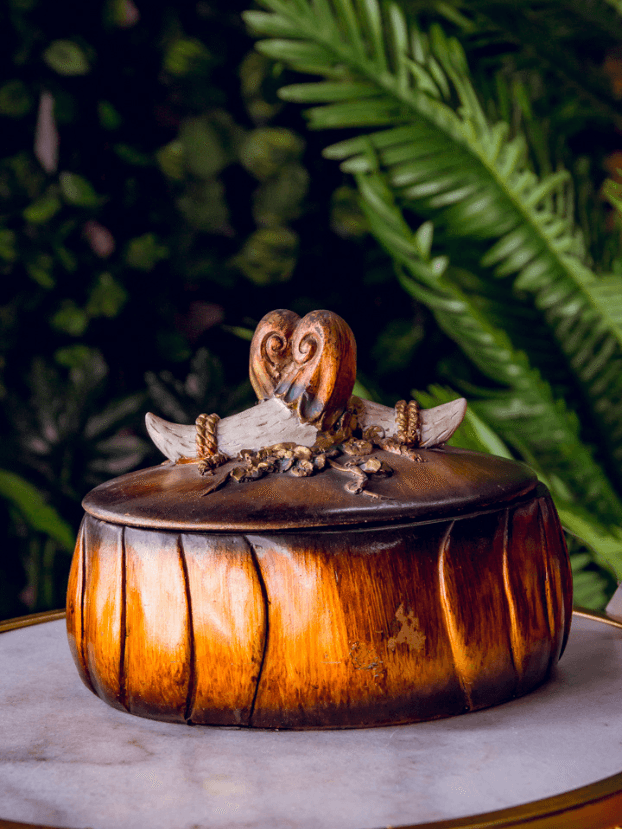 Cofre con dos cuernos – Café - Centros de Mesa Envios a Bogotá y toda Colombia | Dkora Colombia