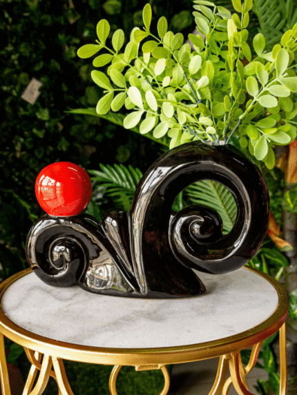 Florero con esfera – Negro y Blanco - Figuras Abstractas Envios a Bogotá y toda Colombia | Dkora Colombia