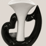 Jarrón con ondas y esfera en el centro - Decora tu Hogar Envios a Bogotá y toda Colombia | Dkora Colombia