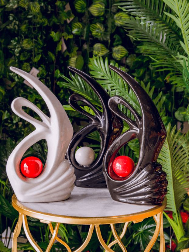 Cisne con esfera - Figuras Abstractas Envios a Bogotá y toda Colombia | Dkora Colombia