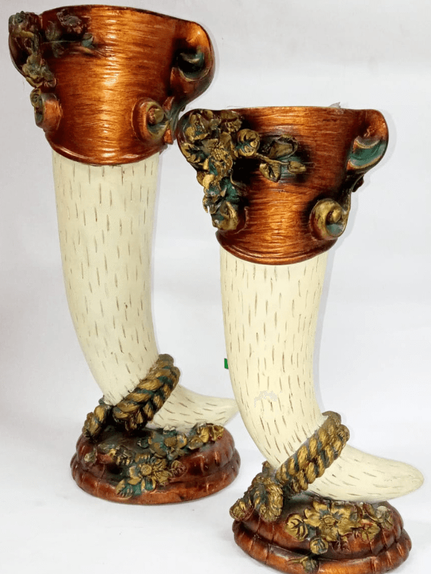 Cuerno Grande – Beige y Dorado - Candelabros Envios a Bogotá y toda Colombia | Dkora Colombia