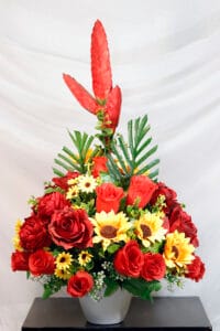 Heliconia con palmas - Amor y Amistad Envios a Bogotá y toda Colombia | Dkora Colombia