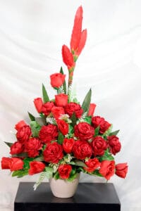 Heliconia y follaje verde - Amor y Amistad Envios a Bogotá y toda Colombia | Dkora Colombia