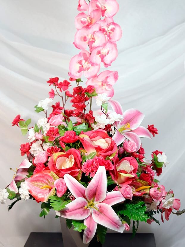 Botones y rosas - Amor y Amistad Envios a Bogotá y toda Colombia | Dkora Colombia