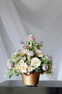 Rosa Moradas y Margarita - Amor y Amistad Envios a Bogotá y toda Colombia | Dkora Colombia