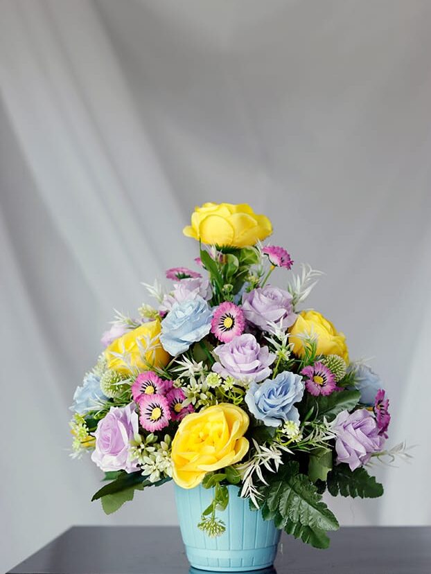 Margarita y Rosas - Amor y Amistad Envios a Bogotá y toda Colombia | Dkora Colombia