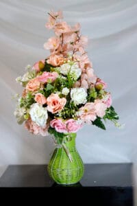 Flores de cerezo y rosas - Amor y Amistad Envios a Bogotá y toda Colombia | Dkora Colombia
