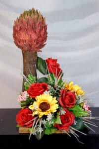 Flor exótica bicolor y girasol. - Amor y Amistad Envios a Bogotá y toda Colombia | Dkora Colombia