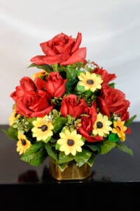 Rosas y Girasoles - Amor y Amistad Envios a Bogotá y toda Colombia | Dkora Colombia