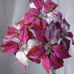 Ramo Flor de Navidad por 7 varas – Verde - Decora tu Navidad Envios a Bogotá y toda Colombia | Dkora Colombia