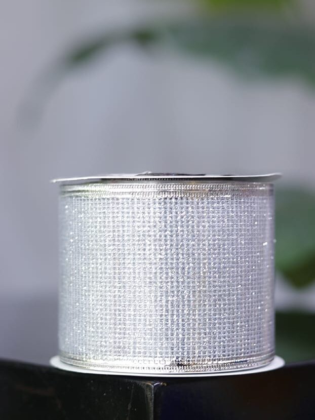 Cinta 10 yardas – Malla metalizada en cuadros con escarcha y alambre plata - Cintas Envios a Bogotá y toda Colombia | Dkora Colombia