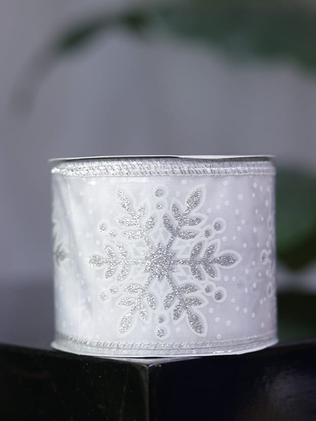 Cinta jacquard plateada con copos escarchados y borde alambrado - Cintas Envios a Bogotá y toda Colombia | Dkora Colombia