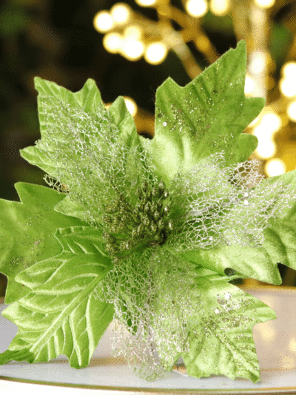 Flor de Navidad por 8 pétalos – Verde - Decora tu Navidad Envios a Bogotá y toda Colombia | Dkora Colombia