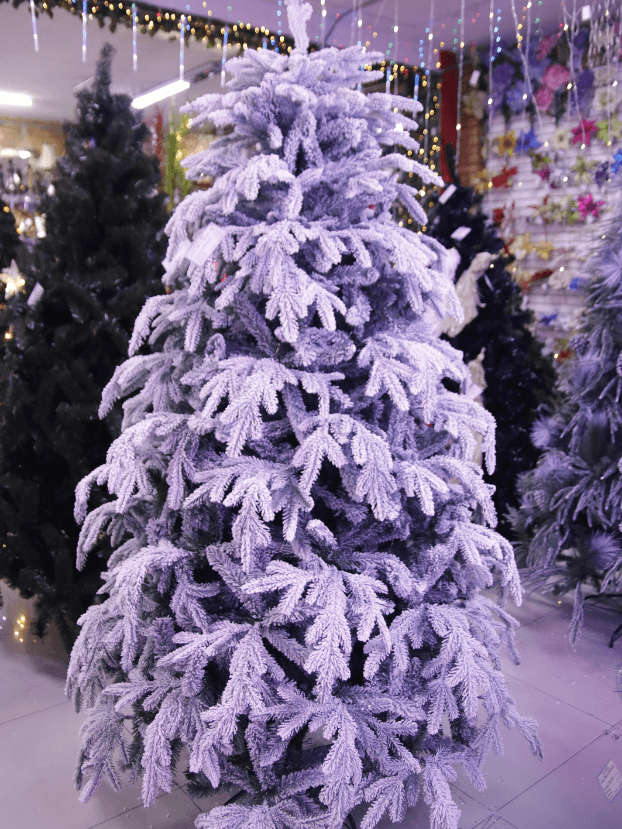 Árbol nevado de lujo de 1,80 m con hoja plana - Árboles de Navidad Envios a Bogotá y toda Colombia | Dkora Colombia